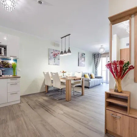 Apartamenty Sun & Snow Kasprowicza Kolberg Exterior foto